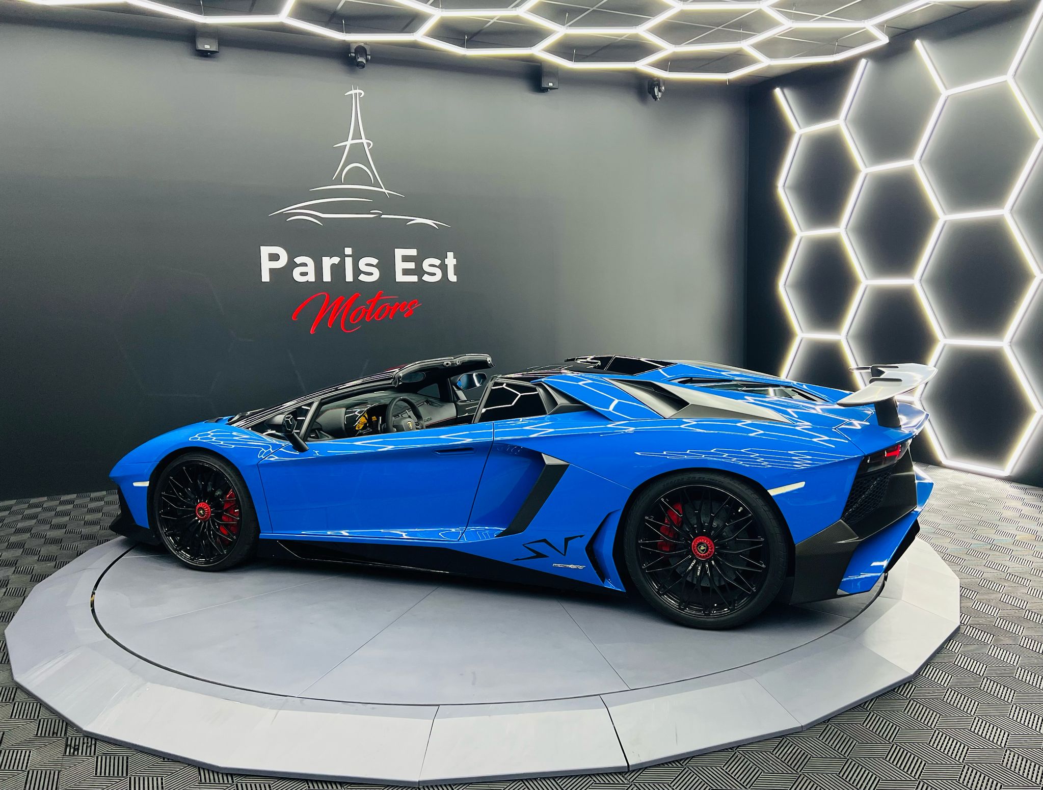 Car Image 4