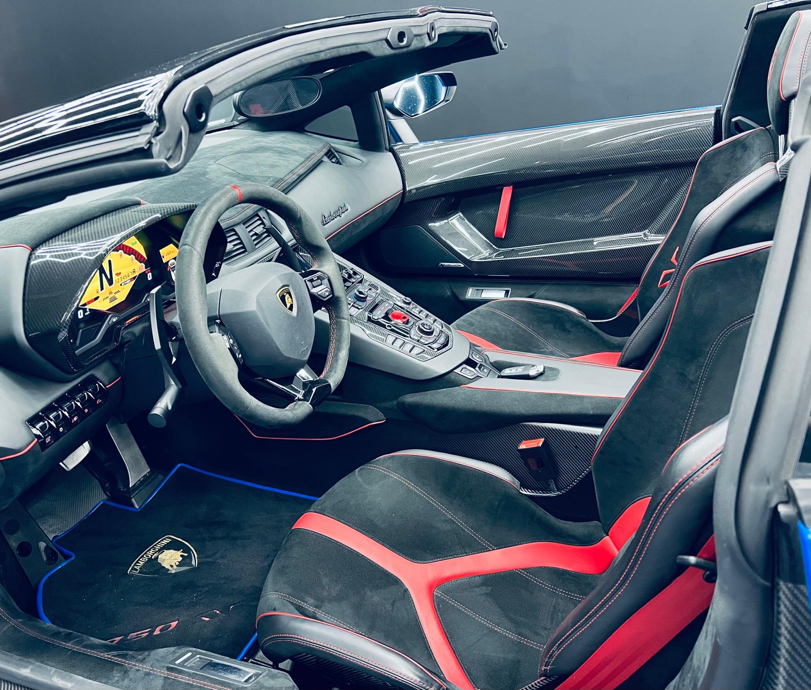 Car Image 9
