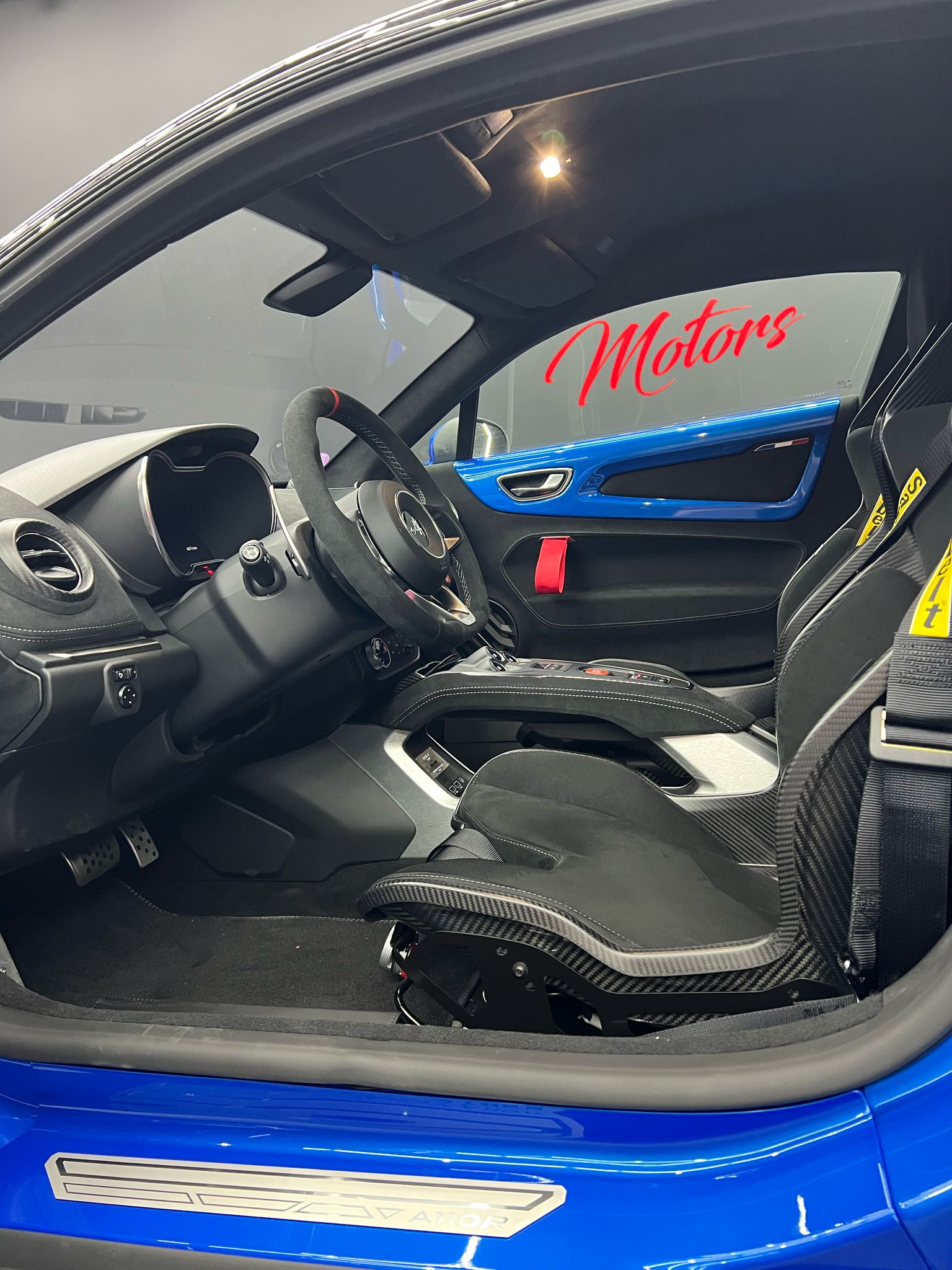 Car Image 4