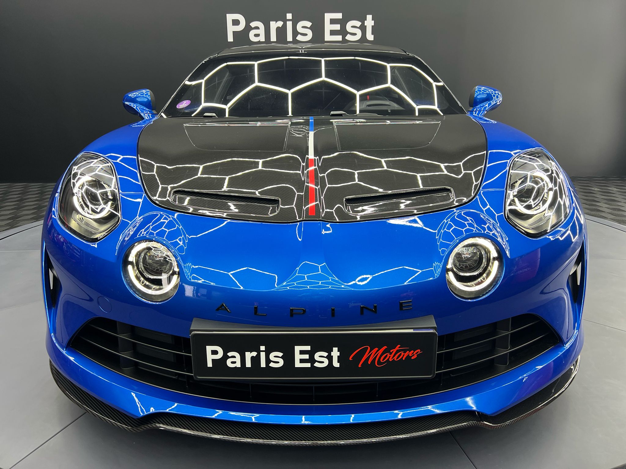 Car Image 9