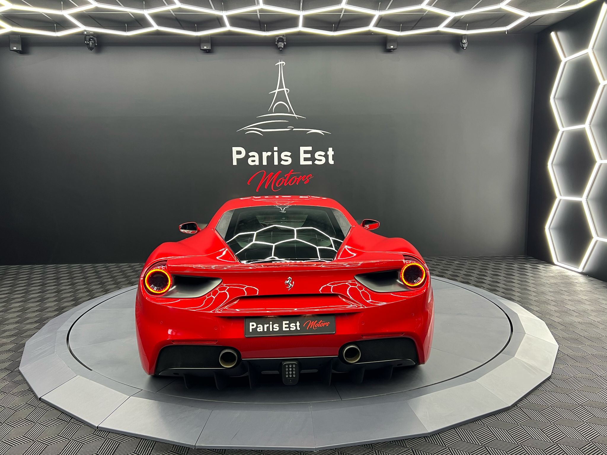 Car Image 4