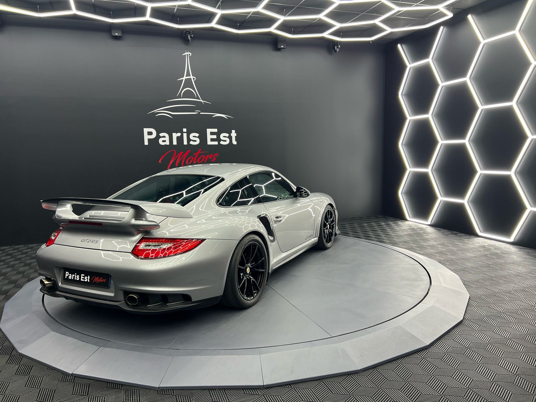 Car Image 5