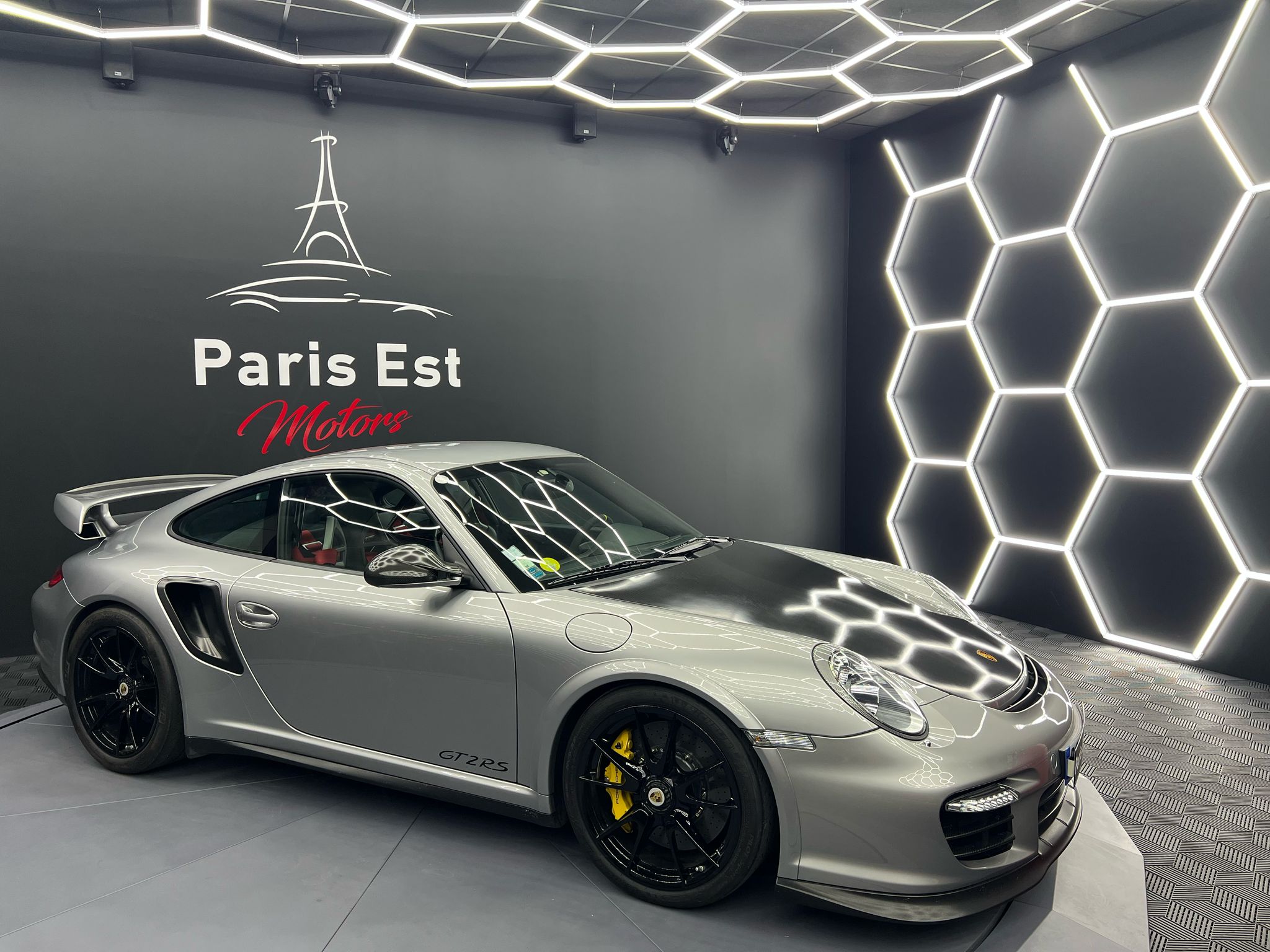 Car Image 8
