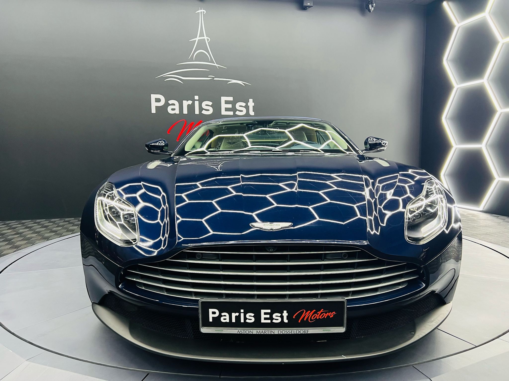 Car Image 8