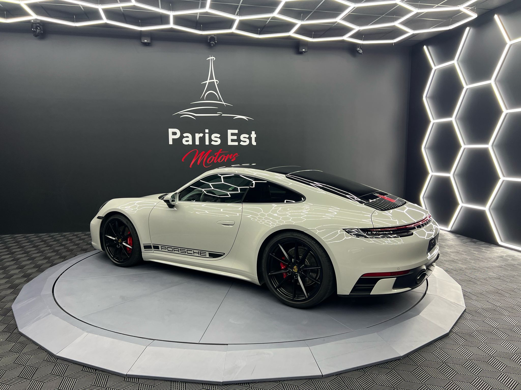 Car Image 3
