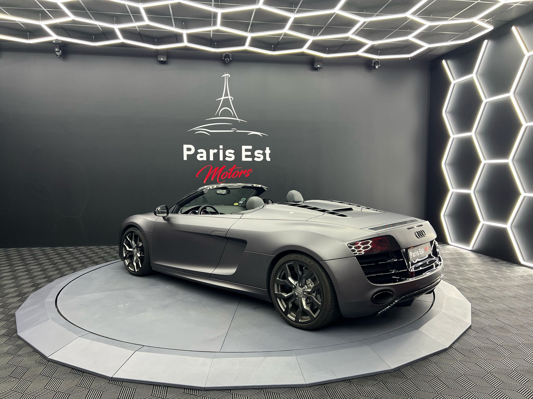 Car Image 4